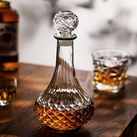 Szklana karafka w stylu vintage, 800 ml