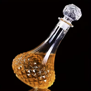 Szklana karafka w stylu vintage, 800 ml